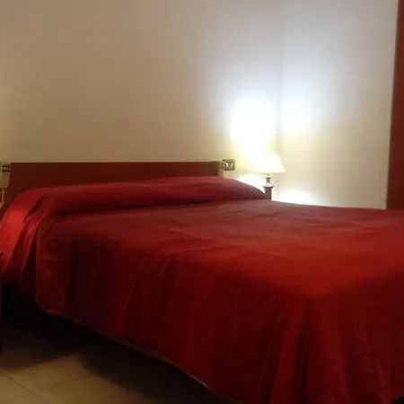 Guest house Ampia Camera Matrimoniale Nel Cuore Di *